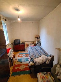 Продам дом-дачу в перспективно развивающемся районе.