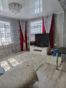 Продам 2-х комнатную квартиру в центре города