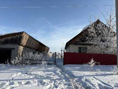 Частный дом в опытном поле
