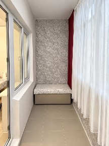 Продаётся 1 комн в 10 мкрне дешево