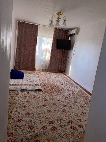 Продаётся 3 комнатная квартира в селекционном. Деркул.