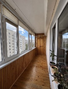 3-комн. квартира 70 м² 6/9 этаж 9 мкр.