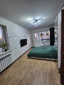 3-комн квартира (5-19)
