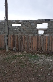 Продам не достроенный дом