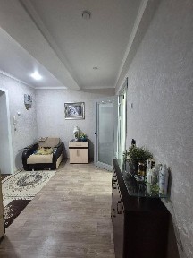 Продам 1ую квартиру район Скгу индивидуальной планировки 43 кв