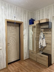 Продам 3х комнатную квартируру по Садовой 100 Д, 6/6