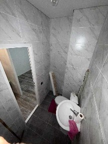 Продам коммерческое помещение на первой линии под бизнес.