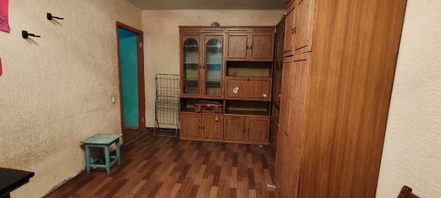 Сдам одна комнатную квартиру в алматы 1 микрорайон