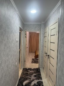 Продам или обменяю 2-х комн кв на 1 комнБайконурова 46, вход отдельно.