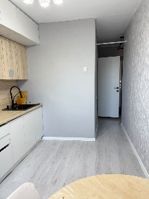 Продаётся 1 комн район Тюленина