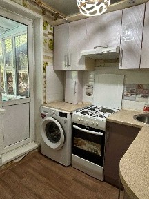 Продам 3-х комнатную квартиру в районе маг Уют