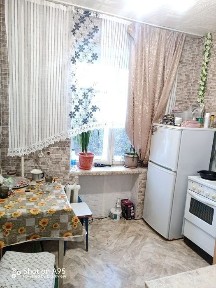 Сдам помесячно однокомнатную квартиру.