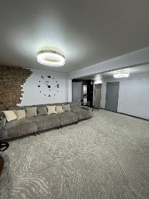 Продам 4х комнтаную квартиру бульвар гагарина 19