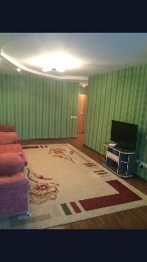 Продам 3-х комнатную квартиру на центральном рынке