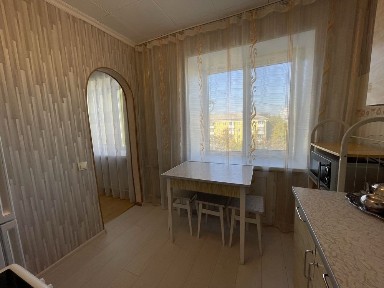Сдается 2х ком. квартира, р-н дворца спорта