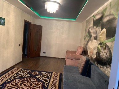 Продам 1 комнатную квартиру в 4м микрорайоне, на втором этаже