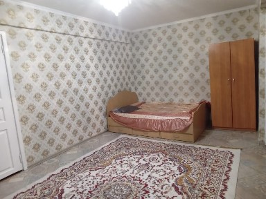 Сдаю квартиру по месячно