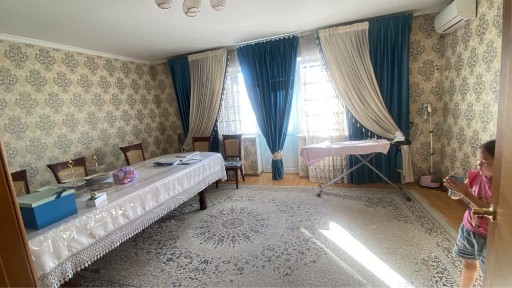 Продается 3х комнатная квартира в мкр Нурсат!