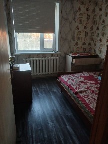 Продам 4-х комнатную квартиру