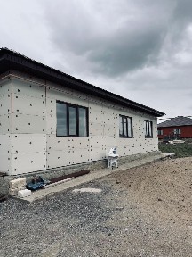 Продам дом 22 квартале или в г. Актобе на 2х ком с вашей доплатой