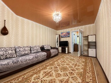 ТРЁШКА на 68 квартале - ВСЁ РЯДОМ, лишних подъемов нет!