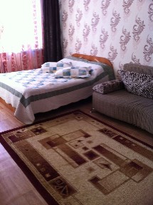 Квартира 1 комнатная посуточно, по часам 6 микрорайон