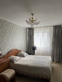 Продаётся 3 х комнатная квартира