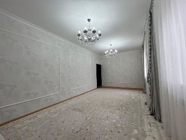 Продается 5 комнатный частный дом в микрорайоне Ақжайық