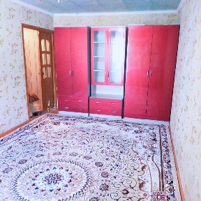 Мкр 1 бөлмелі квартира ұзақ мерзімге жалға беріледі