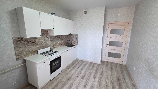 Продам 2шку в районе Плазы