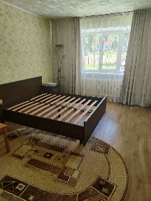 Продам двух (2) комнатную квартиру