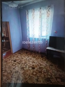 Продаётся дом (76кв м) барачного типа с отдельным закрытым участком 6со