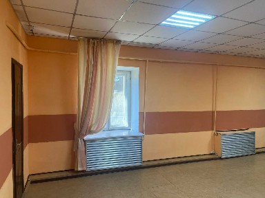 сдам в аренду помещение в центре (район Мед. Акадамии)