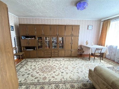 Продам 2-ух комнатную в Пришахтинске 21 микрорайон