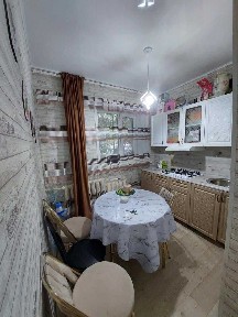 Отличная 3ком. квартира с ремонтом по Кочубея 1/4 КЖБИ заходи и живи.