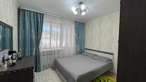 Продам 3-х Гарышкер Ольга империя