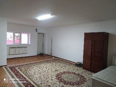 Сдам 1 комн квартиру район остановки 8 школы г Уральск.
