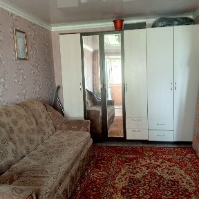 Продам 1ком. квартиру. п. тобол. (ст. тобол). улица станционная 31.