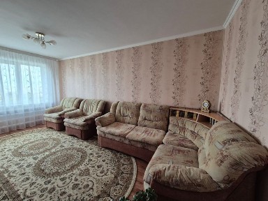 Продам 3 х ком Новая 20 мкрн