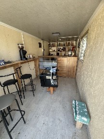 Арай-3, Текей батыр көшесі бойында орналасқан Көлік жуу және желімдеу