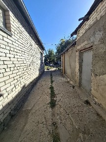Дом р-он магазина Электокомплект, остановка Элеватор