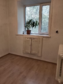 1 комнатная на 72квартале.