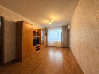 Сдам 1к. кв на длительный срок (11мкр)