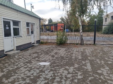 Сдам помещение под офис с уличной продажей