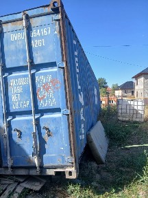 Контейнер сатылады. 40 тоналық жағдайы оте жақсы