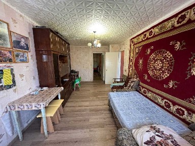 2х ком. Корчагина 113 5/5 эт. не угол 8800 млн. 45 кв. м.