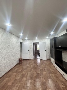 Продам 2-команатную в Центре на 5 этаже