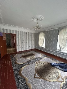 Западно-Казахстанская область, Уральск, Остановка Кирова (3-я поликлиника)