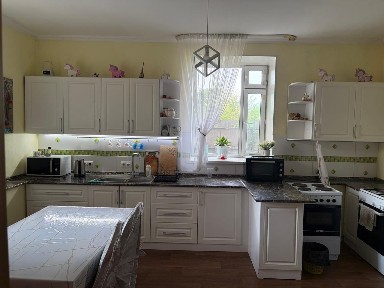 Сдам дом 260 кв. м. посуточно