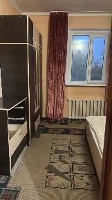 Сдаётся частный дом 3 комнаты в общем дворе с хозяевами